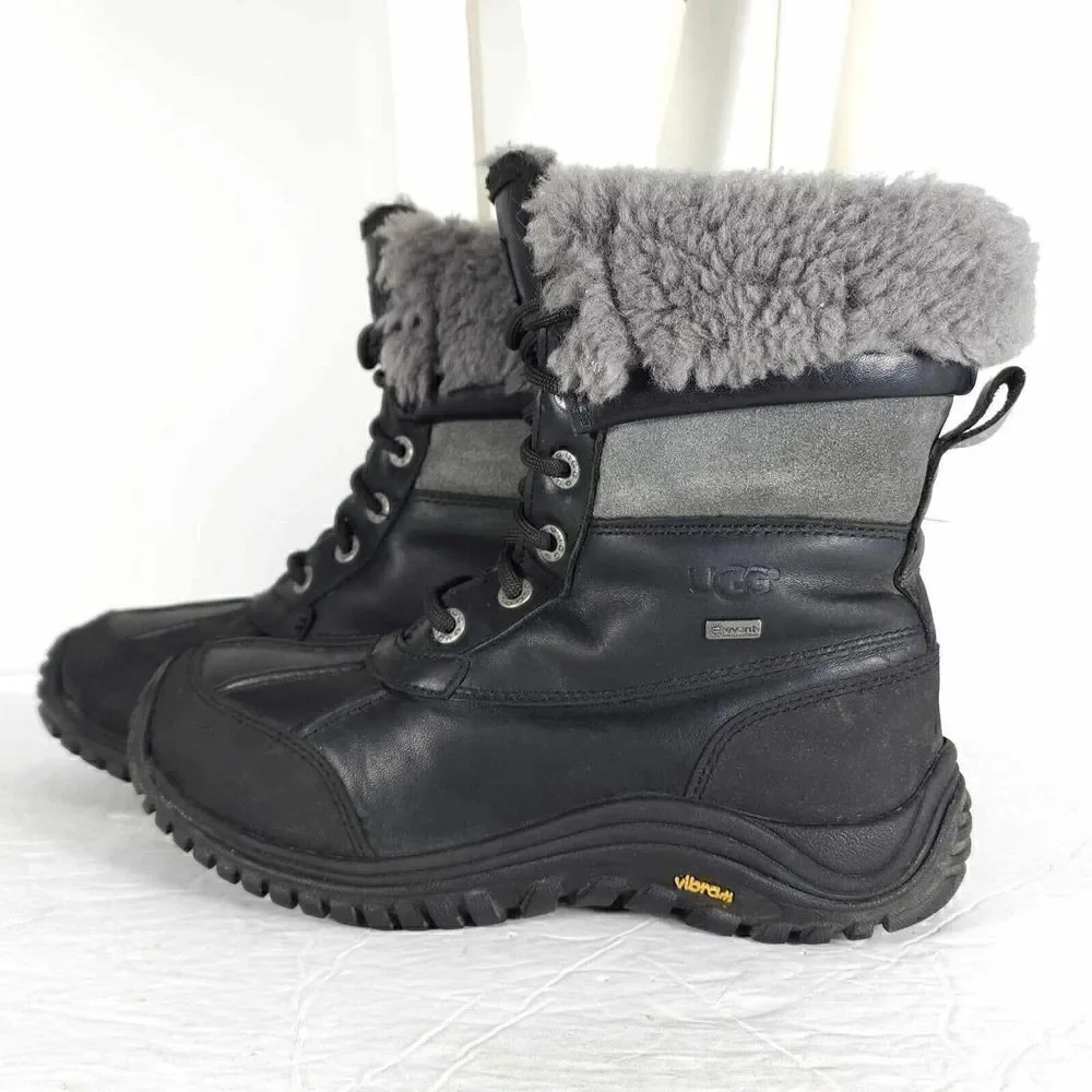 UGG Women's Adirondack Il US7 Black Leather Sheepskin Lace Up Winter Boots